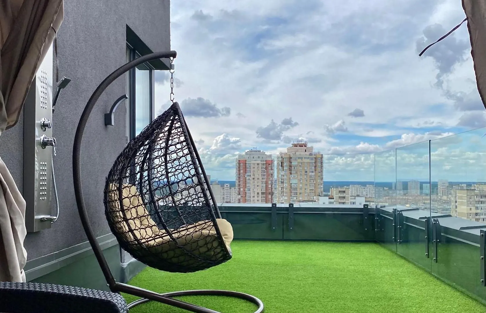 Be The One Hotel Kyiv 0*,