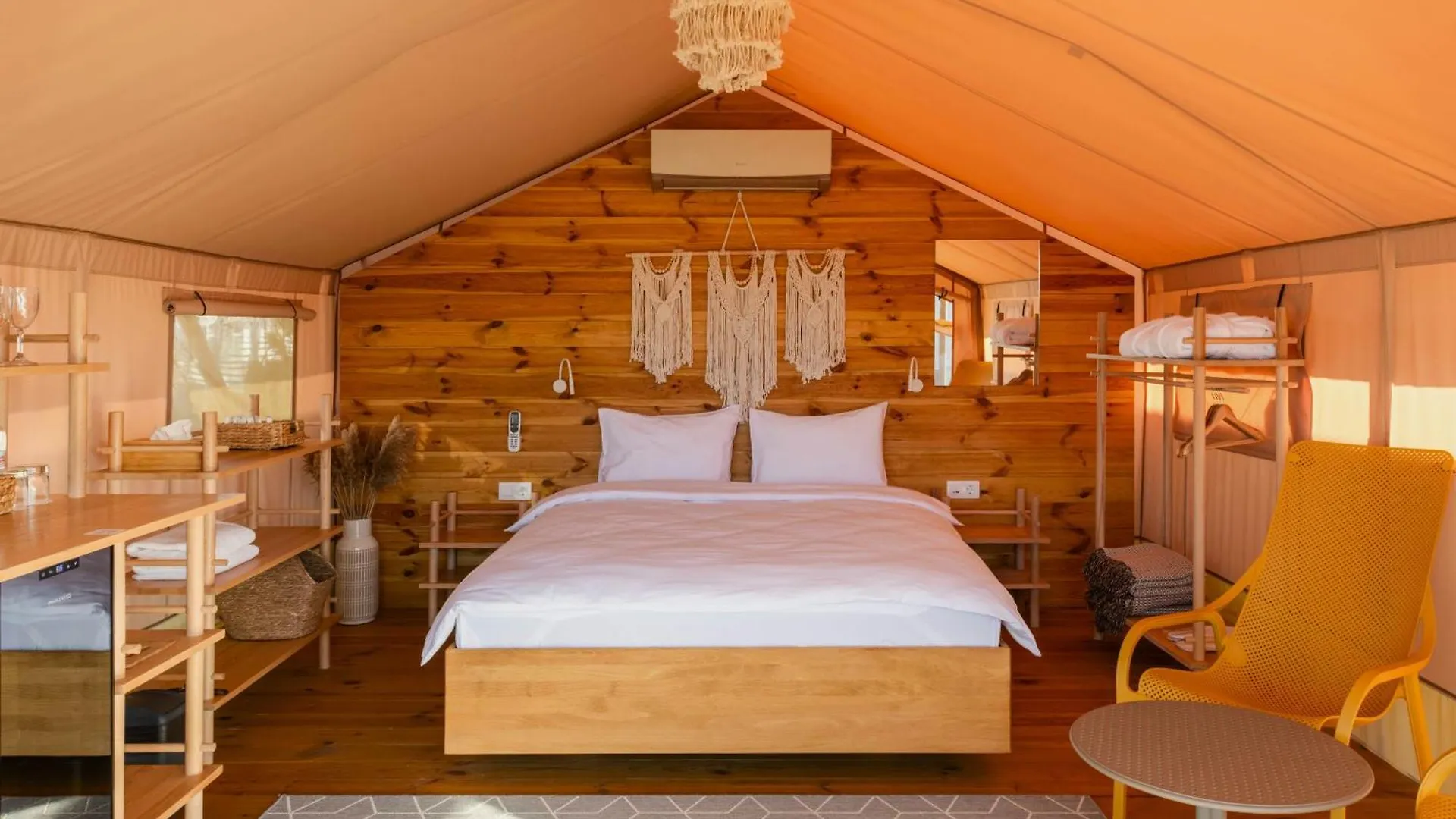 Be The One Hotel Kiew Ukraine