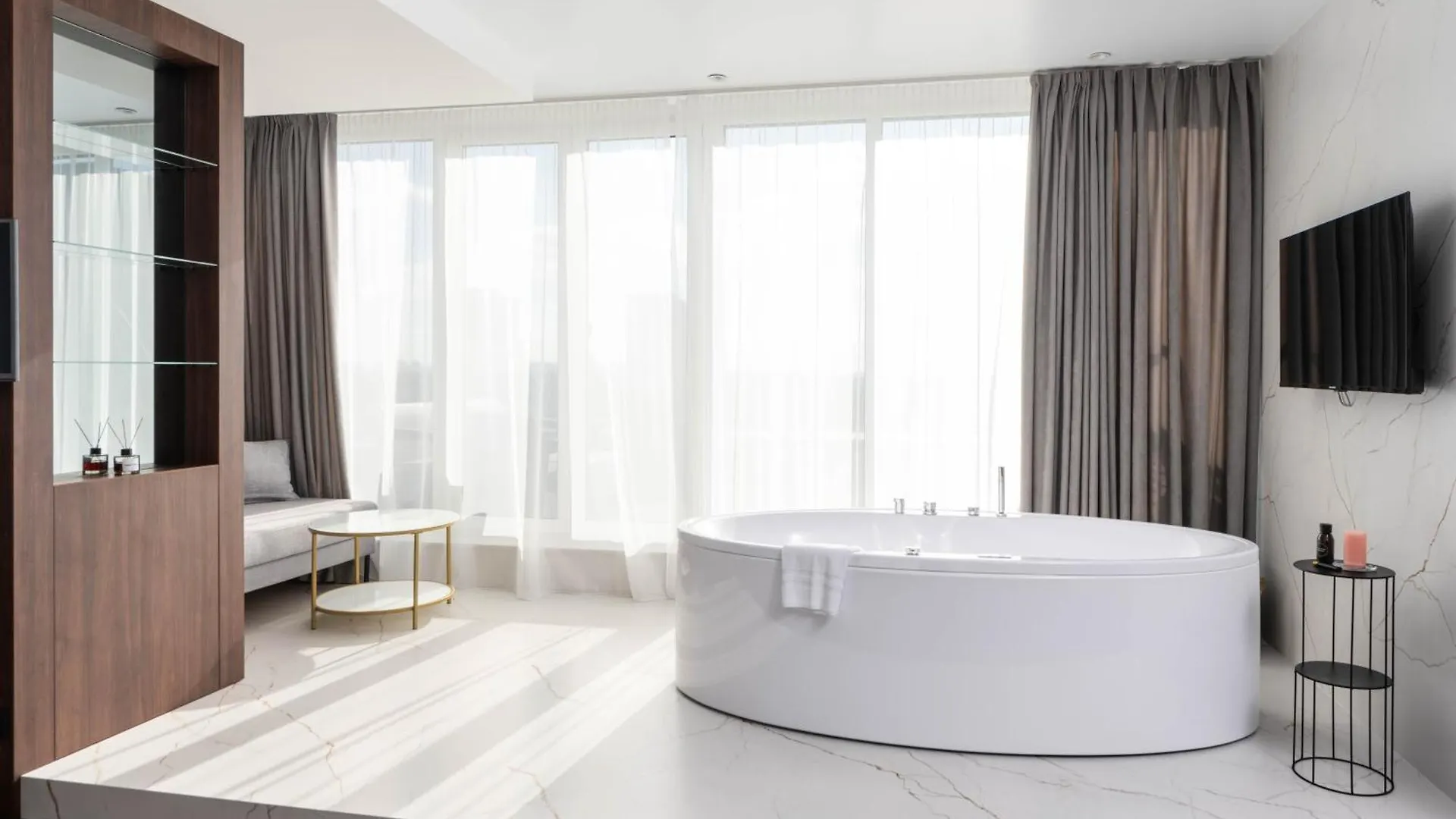Aparthotel Be The One Hotel Kiew