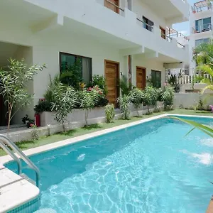 la-playa-del-carmen.quintano-roohotels.com/
